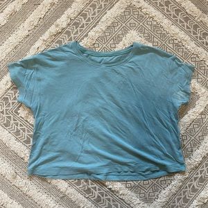 Lululemon crop tee, size 4.